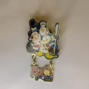 Disney Epcot 2002 Holidays Around the World Donald Goofy Pin