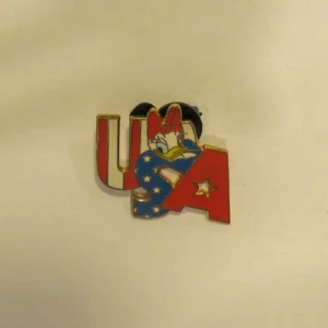 Disney Daisy Cast Lanyard USA America Americana  Pin