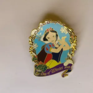 Disney   Snow White 1st Day of Winter 2002 Pin