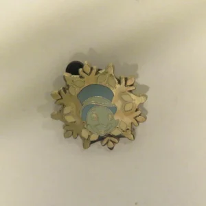 Disney DLR  2007 Hotel Hidden Mickey Snowflake   Jiminy Cricket Pin
