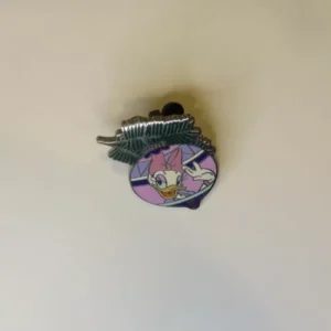 Disney DLR   Hidden Mickey   Christmas Ornament  Completer Pin  Daisy PWP Pin