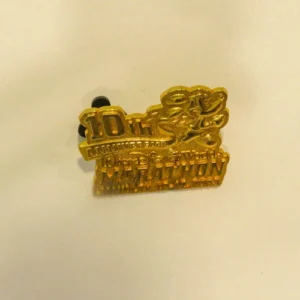 Disney Marathon 2003 10th Anniversary 11 Pin Box Set Gold Logo Only Pin