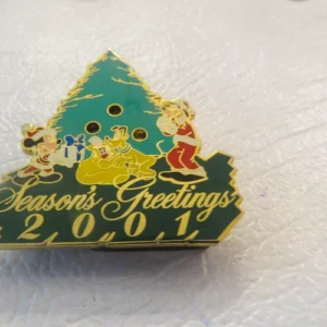 Disney 2001 Seasons Greetings Mickey Goofy Pluto Does Not Light up Pin