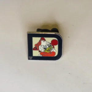 Disney    Hidden Mickey Series  Classic 'D' Collection  Huey Pin