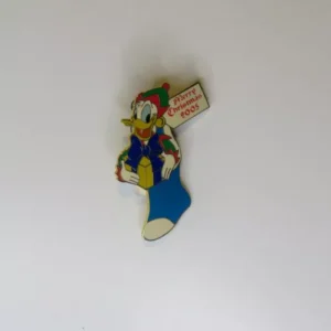 Disney   merry Christmas 2005 pin pursuit Donald Duck stocking Pin