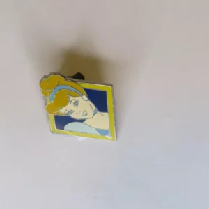 Disney DLR - cast lanyard series 4 - classic characters (Cinderella) Pin