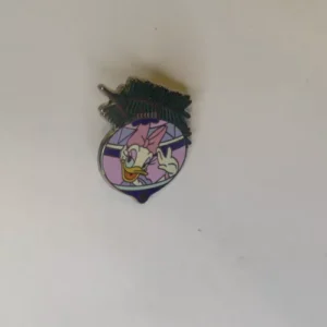 Disney Hidden Mickey  Christmas Ornament  Completer Pin  Daisy PWP Pin