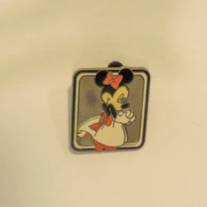 Disney Minnie Mouse Cast Lanyard Hidden Mickey Dress Up Pin