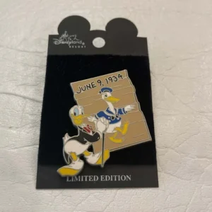 Disney LE June 9 1934 Character  Pin
