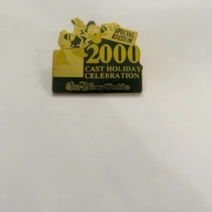 Disney Donald 2000 Cast Holiday Celebration Pin