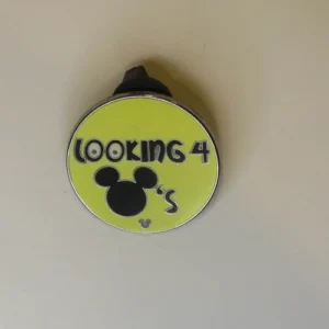 Disney  2010 Hidden Mickey Series - Pin Trading Phrases - Looking 4 Mickeys Pin