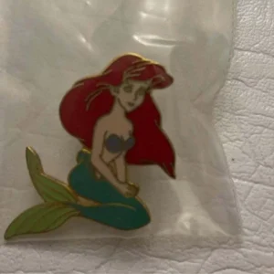 Disney Princess Ariel Character Pin
