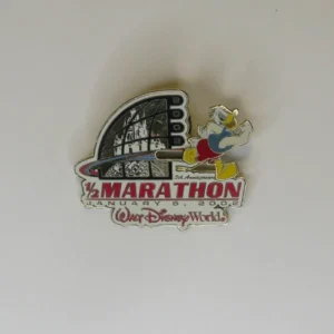 Disney   Donald Duck  Half Marathon 2002  Slider Pin