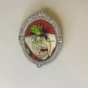 Disney Lenticular Diva Pin  Queen of Hearts Pin