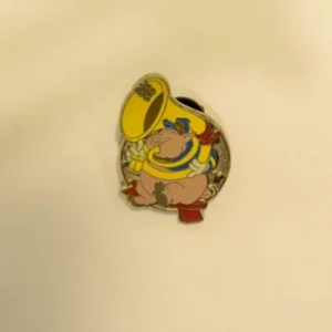 Disney 2010 Hidden Mickey Peter Pig PWP Pin