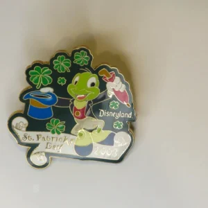 Disney   St. Patricks Day 2003 Jiminy Cricket Pin