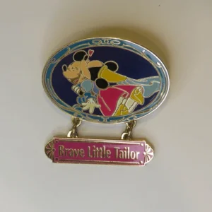 Disney M&P  Brave Little Tailor  Mickey & Minnie Mouse  Sweet Kiss Pin