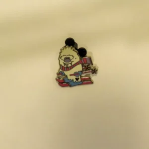 Disney 2011 Hidden Mickey Cute Yeti Skiing Pin