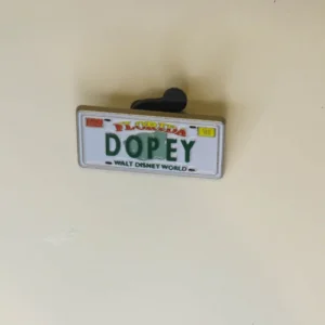 Disney Dopey License Plate Cast Lanyard Series Pin