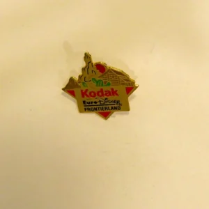 Disney EuroDisney  Frontierland  Cactus  Kodak sponsor pin 5 Pin