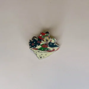 Disney   Cast Lanyard  4  Holidays  Minnie Pin