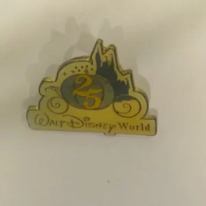Disney WDW  Cinderella Coach  25th Anniversary Pin