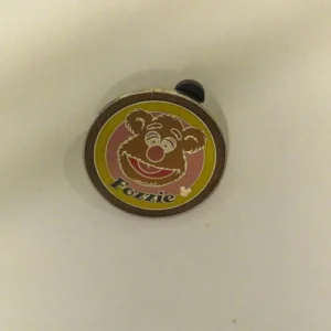 Disney DLR  Cast Lanyard  4  Muppets  Fozzie Bear Pin