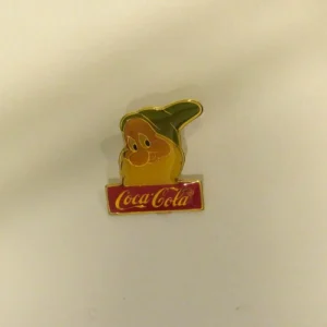 Disney Bashful  Dwarf Snow White  Cast 15th Anniversary Coca Cola Pin
