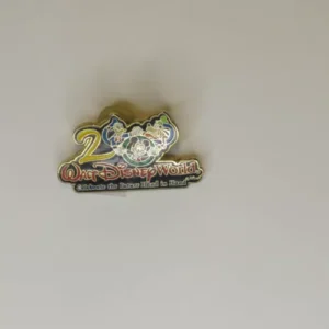 Disney   Celebrate The Future Hand in Hand  2000 Mickey Donald Goofy Pin
