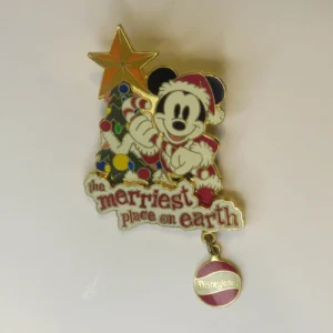Disney   The Merriest Place on Earth 2001  Mickey Mouse Pin