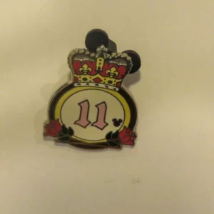 Disney Crown Queen 11 Hidden Mickey Pin