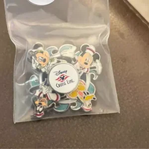 Disney DCL Mickey Minnie Pluto Goofy Pin