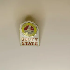 Disney Goofy State University Goofus Status Universitatum Pin