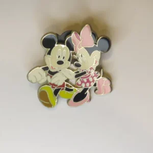 Disney Pin Mickey Mouse and Minnie Mouse Strolling and Holding Hands