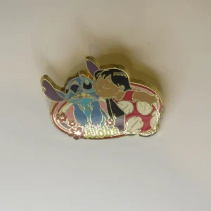 Disney Lilo Kissing Stitch Aloha Pin