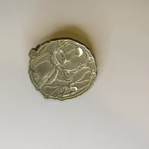 Disney Disneyland Resort Hotel Lanyard Gold Coin Goofy 25 Pin