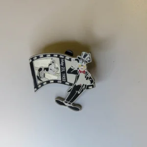 DLR LE Goofy's 70th Birthday 1932 Vintage Black & White 2002 Disney Pin