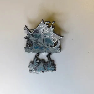Disney Pin 00009 Pirates of the Caribbean Flying Dutchman pin