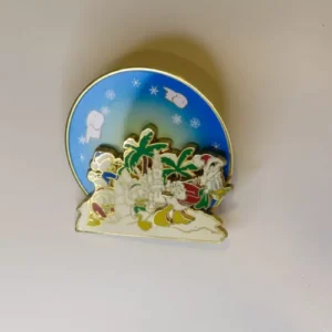 Disney 2005 Santa Donald Duck , Huey, Dewey & Louie Snow Ball Fight Spinner Pin