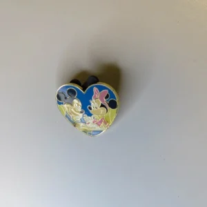 Disney WDW Mickey & Minnie Sweetheart Hearts #3 Cast Lanyard Pin