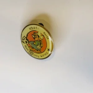 DISNEY 1991 WALT DISNEY WORLD 20TH ANN. ITS A SMALL WORLD PIN ON ORIGINAL CARD