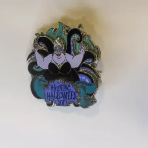 DISNEY WDW 2017 HAUNTING HALLOWEEN VILLAINS URSULA LITTLE MERMAID LE 4000 PIN
