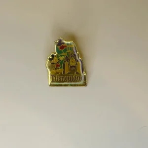 Vtg Magic Castle Disneyland "The Original" Pin Pinback Made in Taiwan (C7)