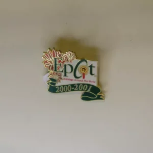 Disney world pin epcot 2000 le Christmas around the world vintage holidays