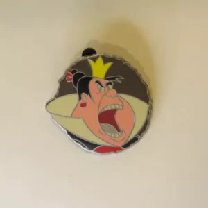 Queen of hearts - Disney pin