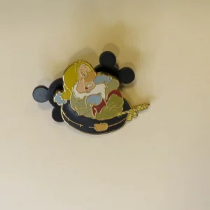 Disney Shopping Snow White And The Seven Dwarfs Sneezy In Inner Tube