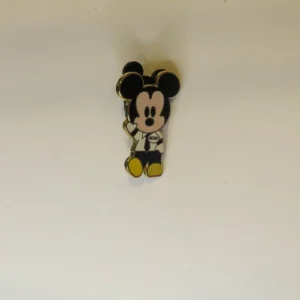 Disney Cast Mickey Mouse Exclusive Cutie Pin