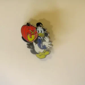Disneyworld Donald Duck No So Spooky Halloween Hidden Mickey 2007 Pin