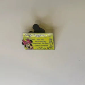 Cast Lanyard Series 3 Magic Kingdom Ticket D Minnie No Hidden Mickey