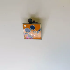 Disney Trading Pin 2010 Orange Mickey Mouse HIDDEN MONEY PIN 2 of 5 Pre-Owned